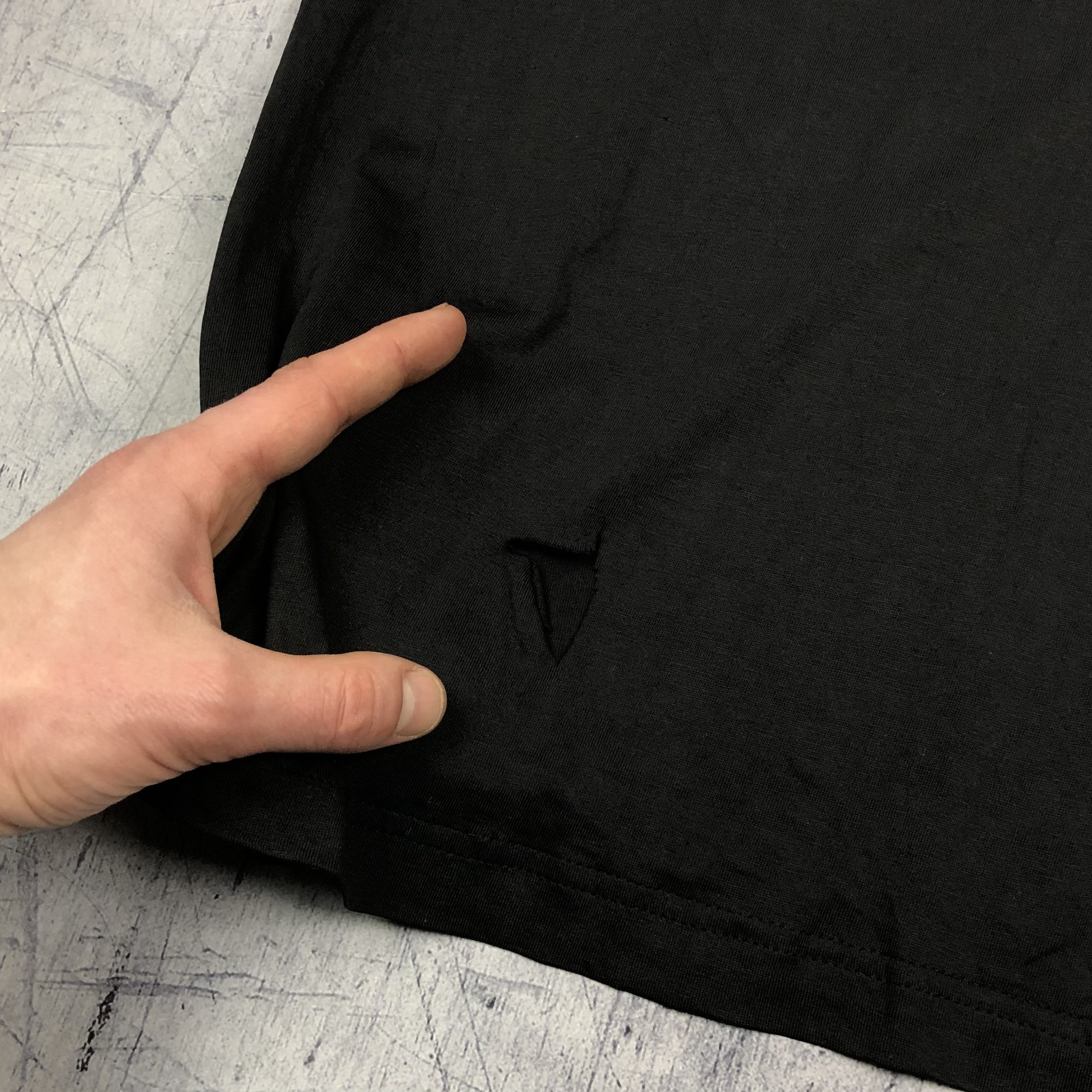 Expert Horror DRY ROT❗️2003 Alien Director’s Cut Horror Movie Tee Size US L / EU 52-54 / 3 - 15 Thumbnail