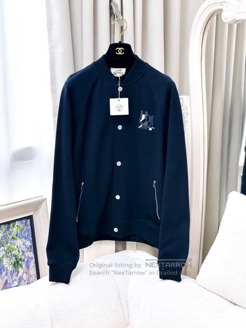 Hermes Hermes Retro geometric horse head embellished black fleece Size US M / EU 48-50 / 2 - 1 Thumbnail