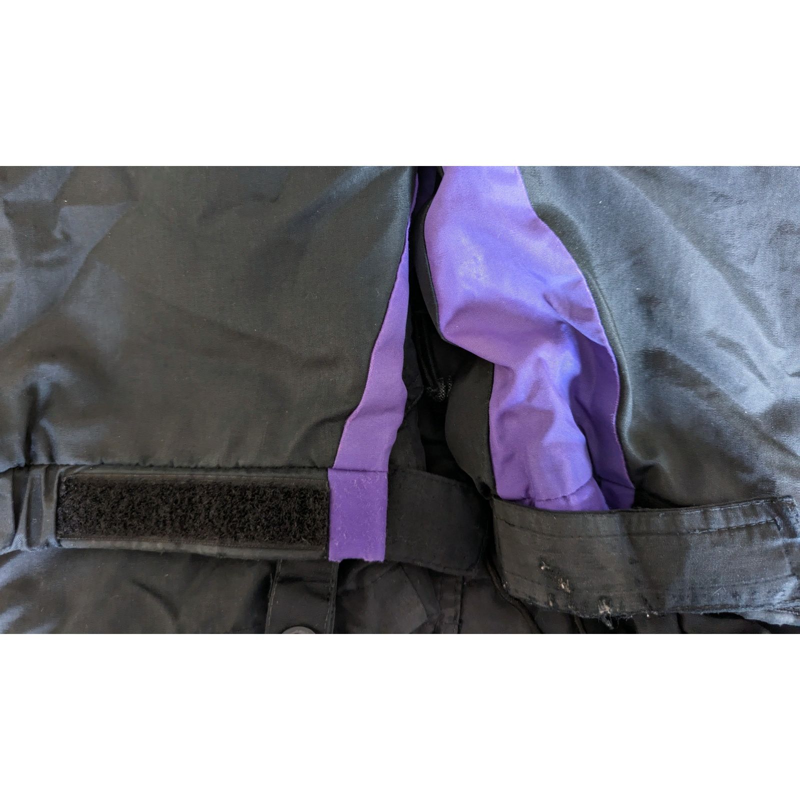 Columbia × Sierra NY Daily News MOST NEW YORK 90s Logo jacket L blk purple vtg Size US L / EU 52-54 / 3 - 6 Thumbnail