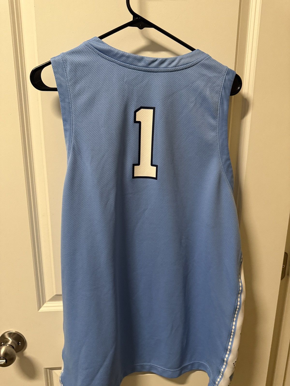 Jordan Brand UNC Jersey Size US L / EU 52-54 / 3 - 2 Thumbnail