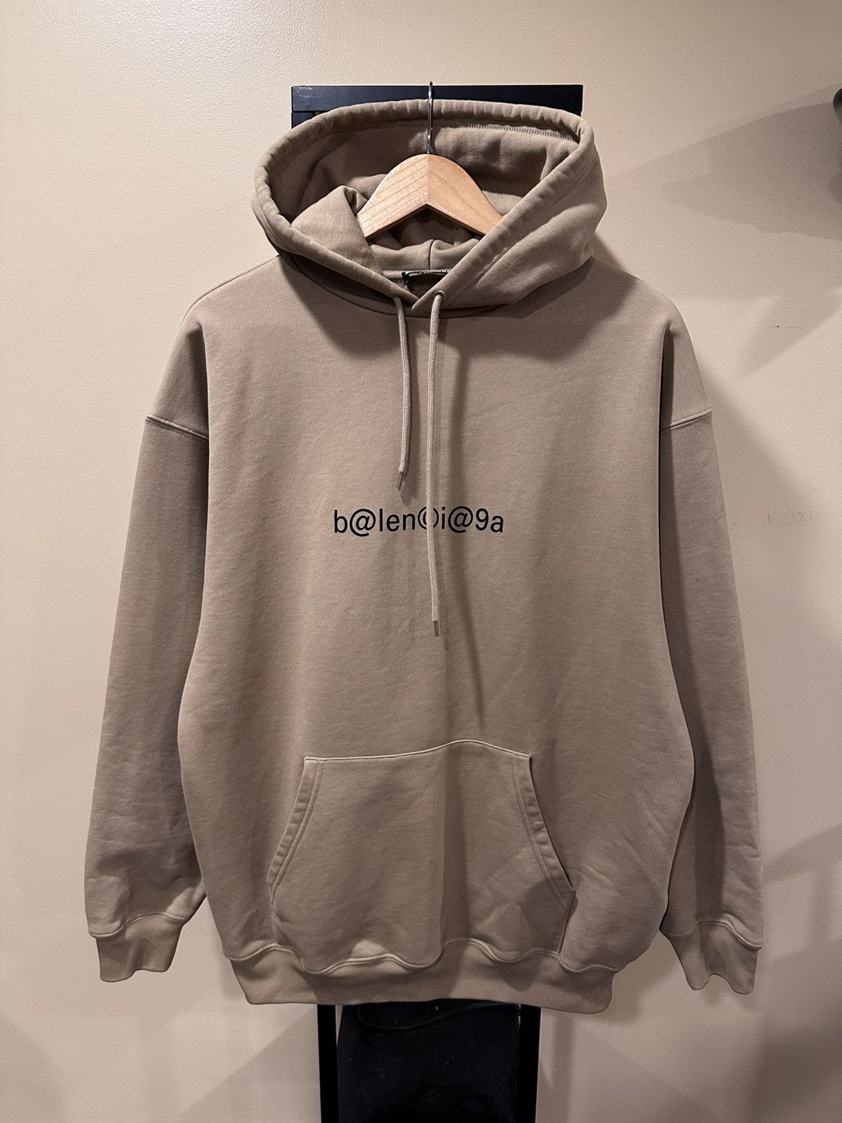 Balenciaga Balenciaga Khaki / Brown Mailbox Letter Logo Pullover Hoodie Size US S / EU 44-46 / 1 - 1 Thumbnail