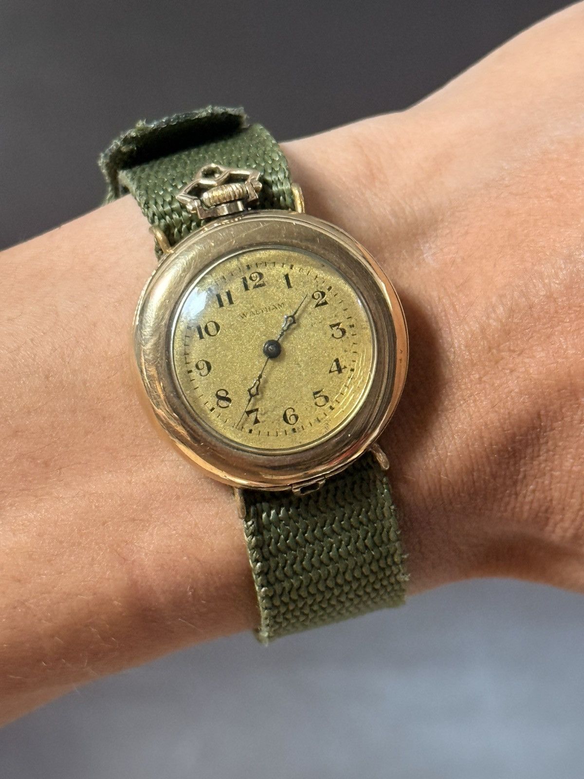 Vintage Vintage WALTHAM 20 Years Gold Filled Manual Custom Watch Size ONE SIZE - 2 Thumbnail