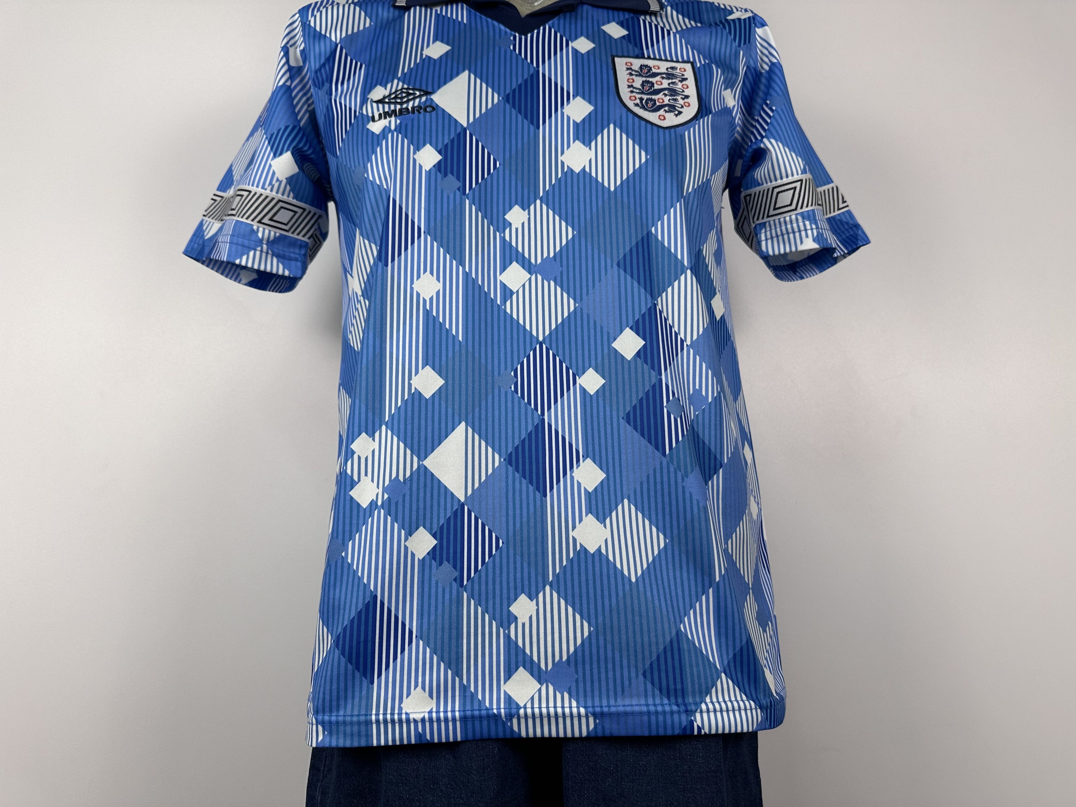 Umbro × Vintage England 1990 Football Shirt Soccer Jersey Reissue Umbro Size US M / EU 48-50 / 2 - 5 Thumbnail