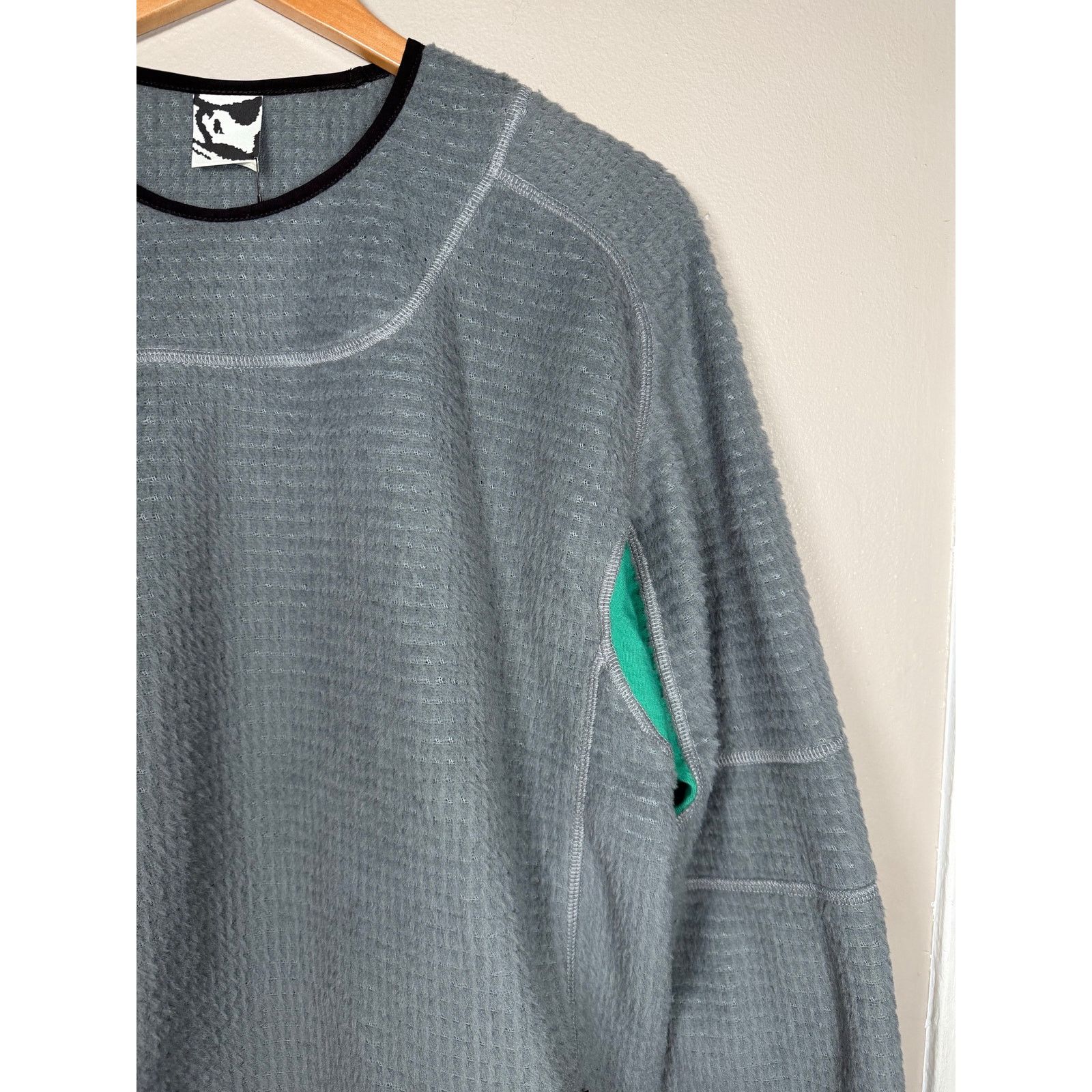 GR10K Alpha Long Sleeve Sweatshirt size L $325