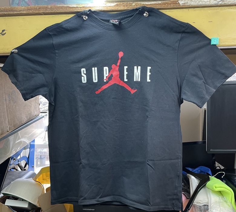 Jordan x outlet supreme tee