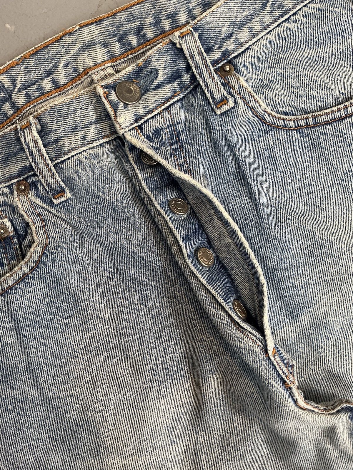 Levi's × Vintage Vintage Levi’s Strauss & co. Red tab distressed denim Size US 30 / EU 46 - 6 Thumbnail