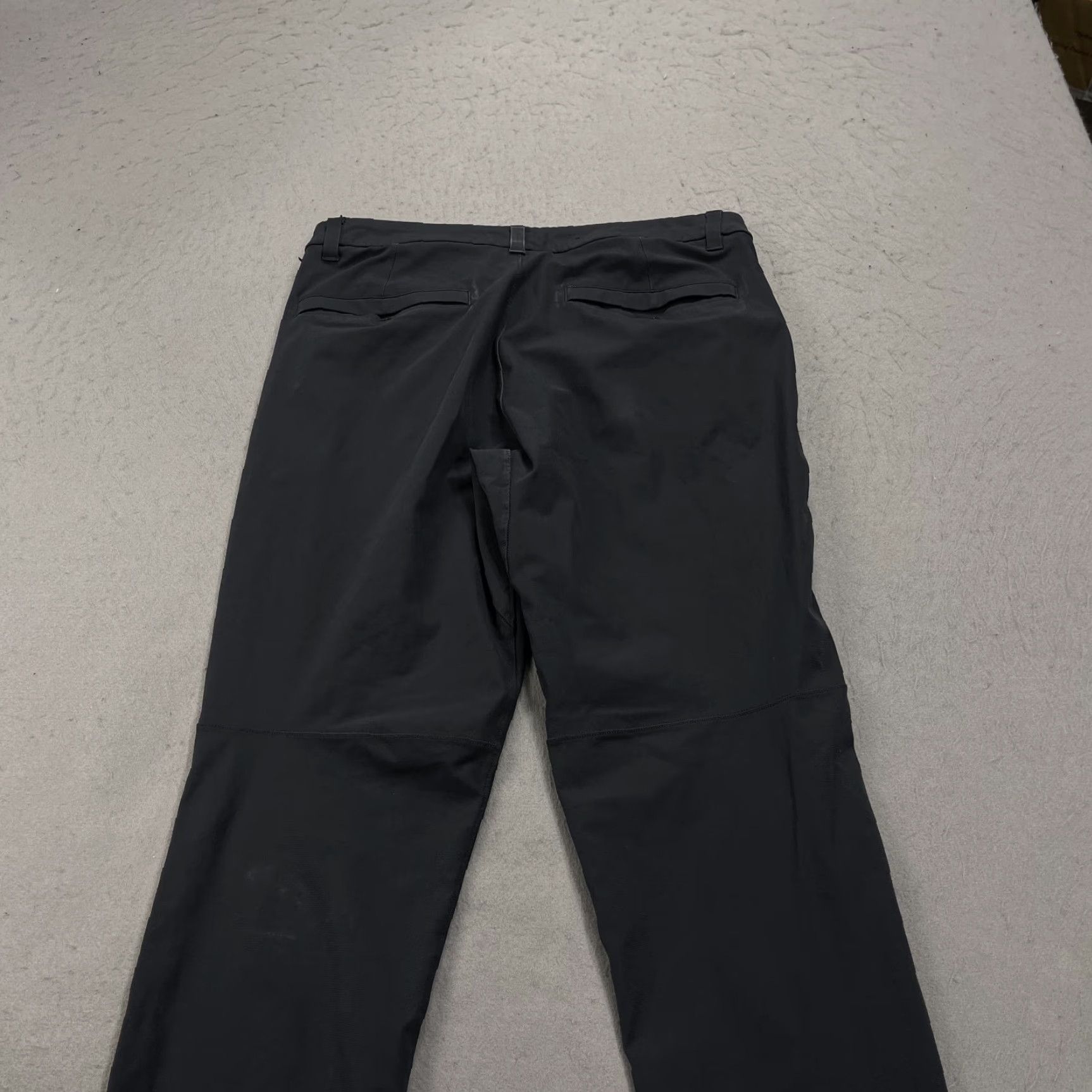 Lululemon Lululemon Pants Mens 32x31 Gray Commission Slim Fit Warpstreme Solid Chino Resort City Casual Stretch 5-Pocket Mens B Size US 32 / EU 48 - 6 Thumbnail