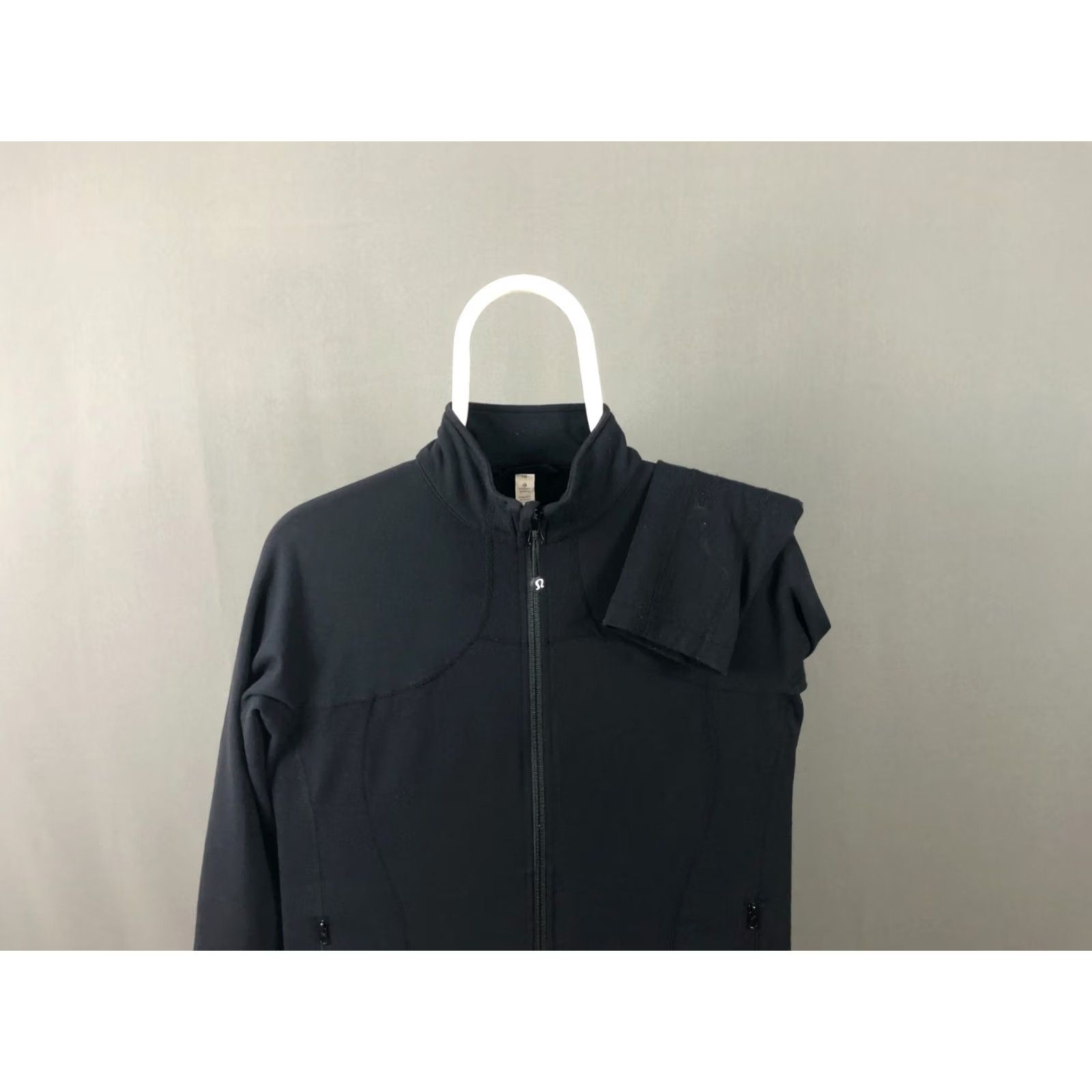 Lululemon Lululemon Athletica Women's Full Zip Jacket Size 10 Black Nylon Size L / US 10 / IT 46 - 4 Thumbnail
