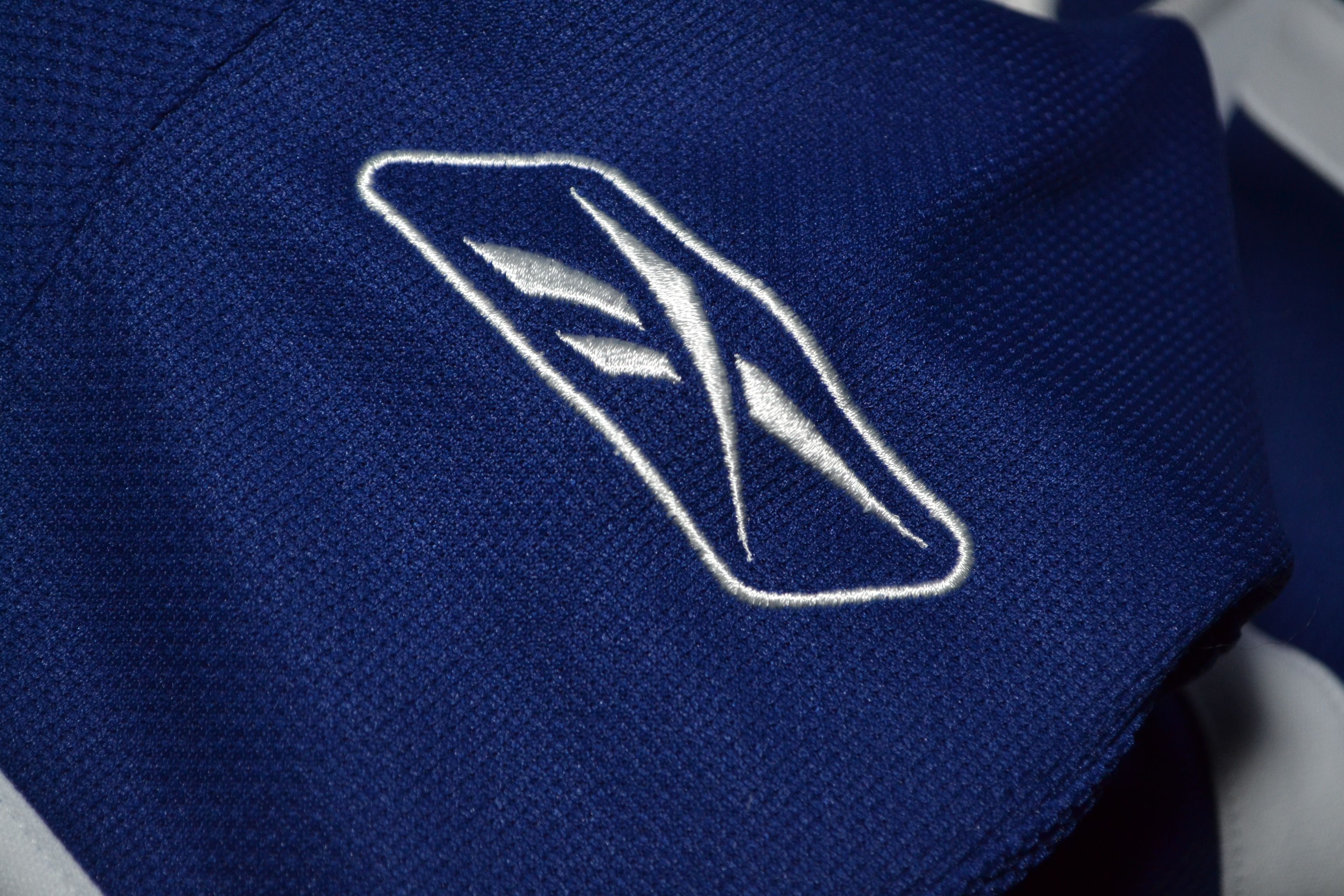 Reebok Toronto Maple Leafs CCM Reebok L size Blue Jersey Size US L / EU 52-54 / 3 - 6 Thumbnail