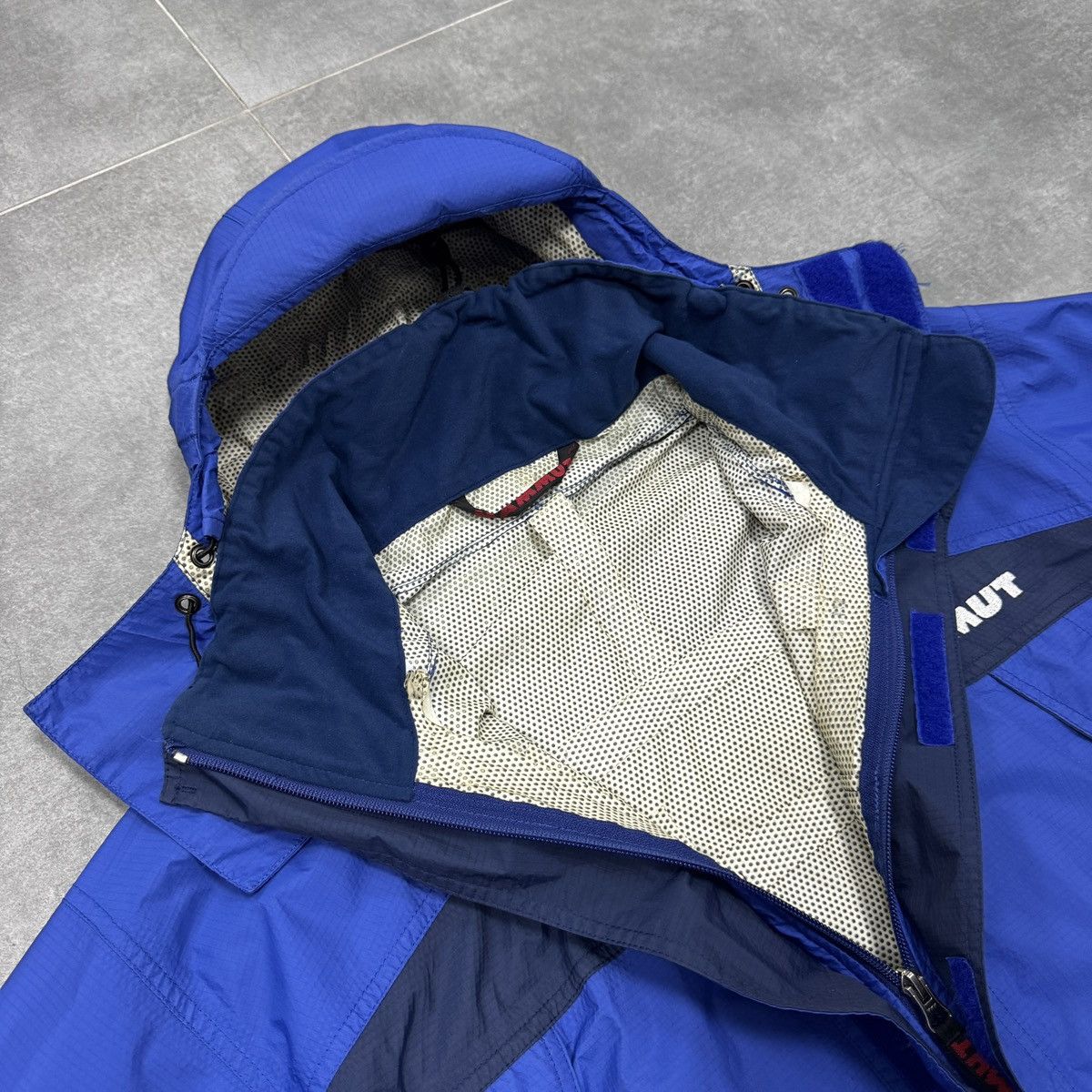Mammut Vintage Mammut Balance Project Gore-Tex Men Raincoat Jacket Size US M / EU 48-50 / 2 - 12 Thumbnail
