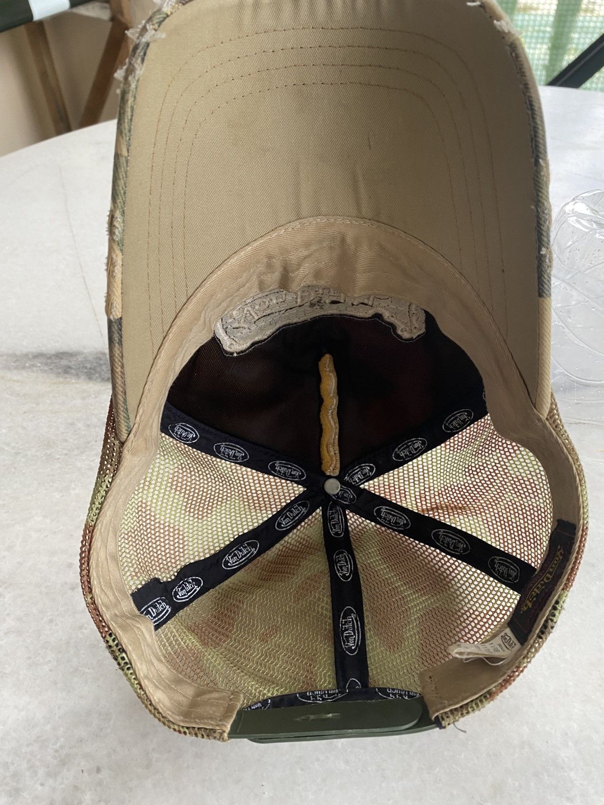 Von Dutch Vintage Von Dutch Distressed Camo Trucker SnapBack Hat Size ONE SIZE - 6 Thumbnail