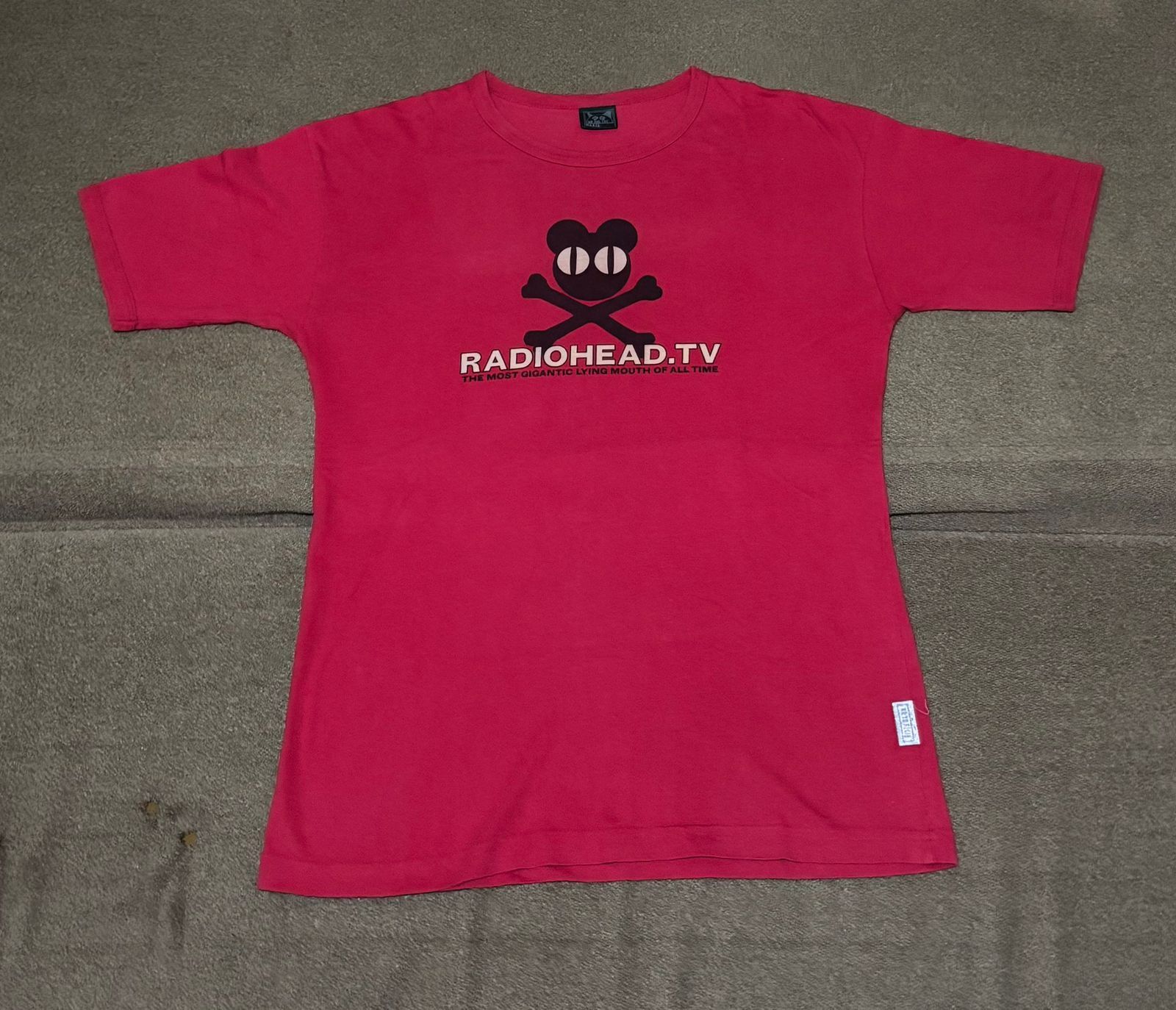 Band Tees Vintage Radiohead Shirt,Oasis,Blur,Nirvana Size US L / EU 52-54 / 3 - 1 Thumbnail