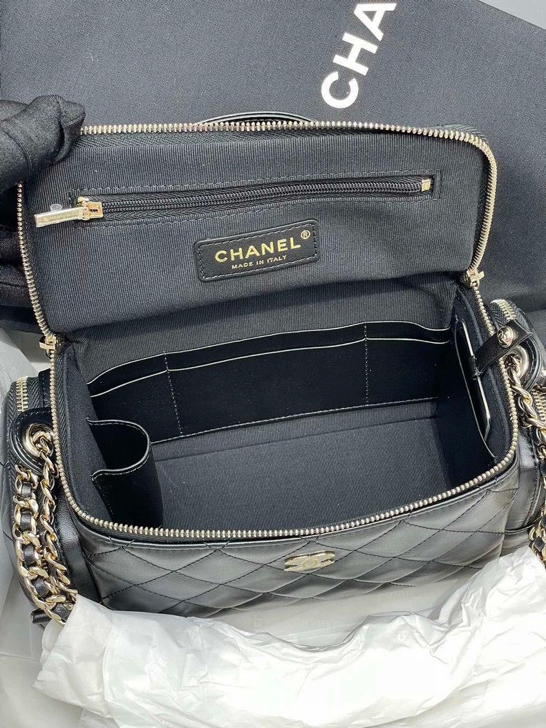 Chanel Chanel 24K Quilted Handle Camera Bag -2505 Size ONE SIZE - 6 Thumbnail