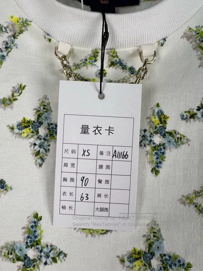 Louis Vuitton Louis Vuitton Monogram Logo Short Sleeve. Size US XS / EU 42 / 0 - 6 Thumbnail