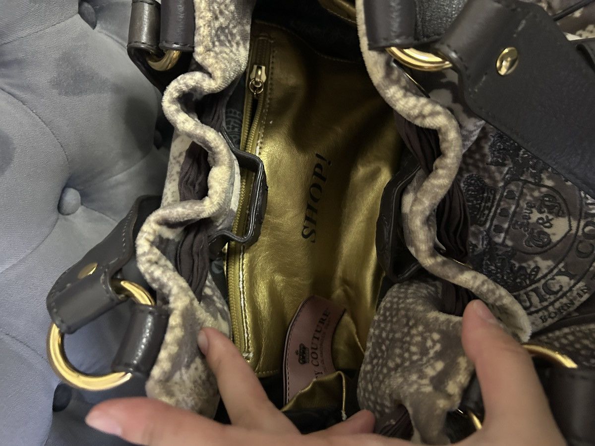 Juicy Couture × Vintage Python Print Rare vintage Juicy Couture Daydreamer tote bag Size ONE SIZE - 8 Thumbnail
