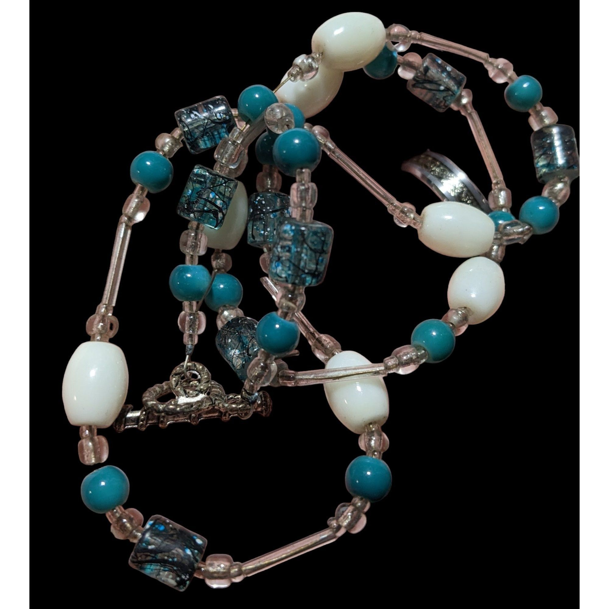 Other Blue And White Glass Beaded Toggle Necklace Size ONE SIZE - 2 Thumbnail