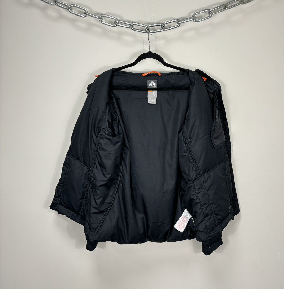 Nike Vintage Nike ACG 550 Outdoor Black Y2K Down Puffer Jacket Size US L / EU 52-54 / 3 - 2 Thumbnail