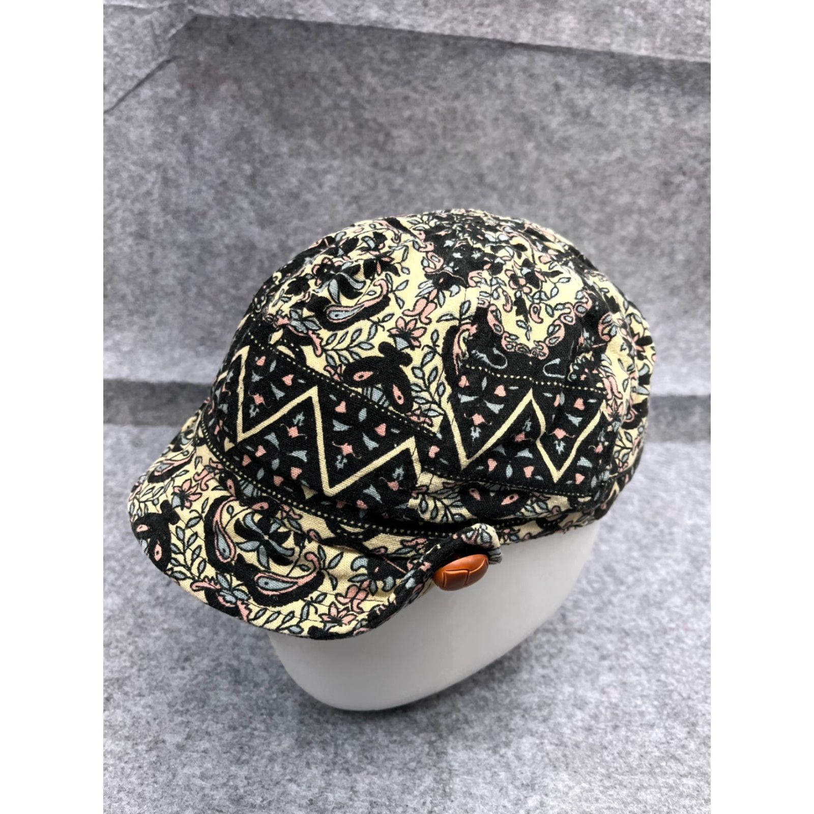 Vintage VINTAGE Basiquenti Army Hat Cap Fitted Womens One Size Black Floral Cotton Short Bill Size 42" / US 20 - 4 Thumbnail