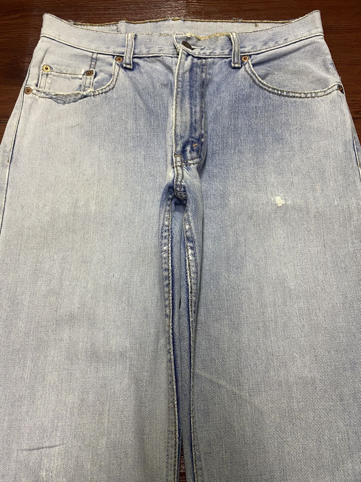 Levi's Vintage Clothing Vintage Levis557 90’s Faded Wash Distressed Loose Jeans Size US 30 / EU 46 - 3 Thumbnail