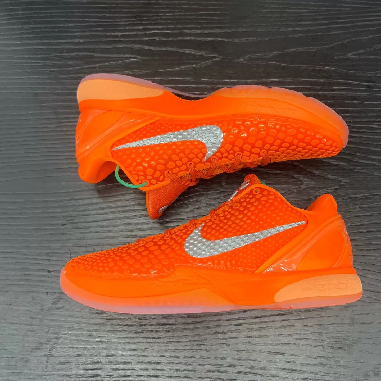 Nike ZK6 Orange Silver Size 42 Worn Box Lid Missing Size US 8.5 / EU 41-42 - 2 Thumbnail