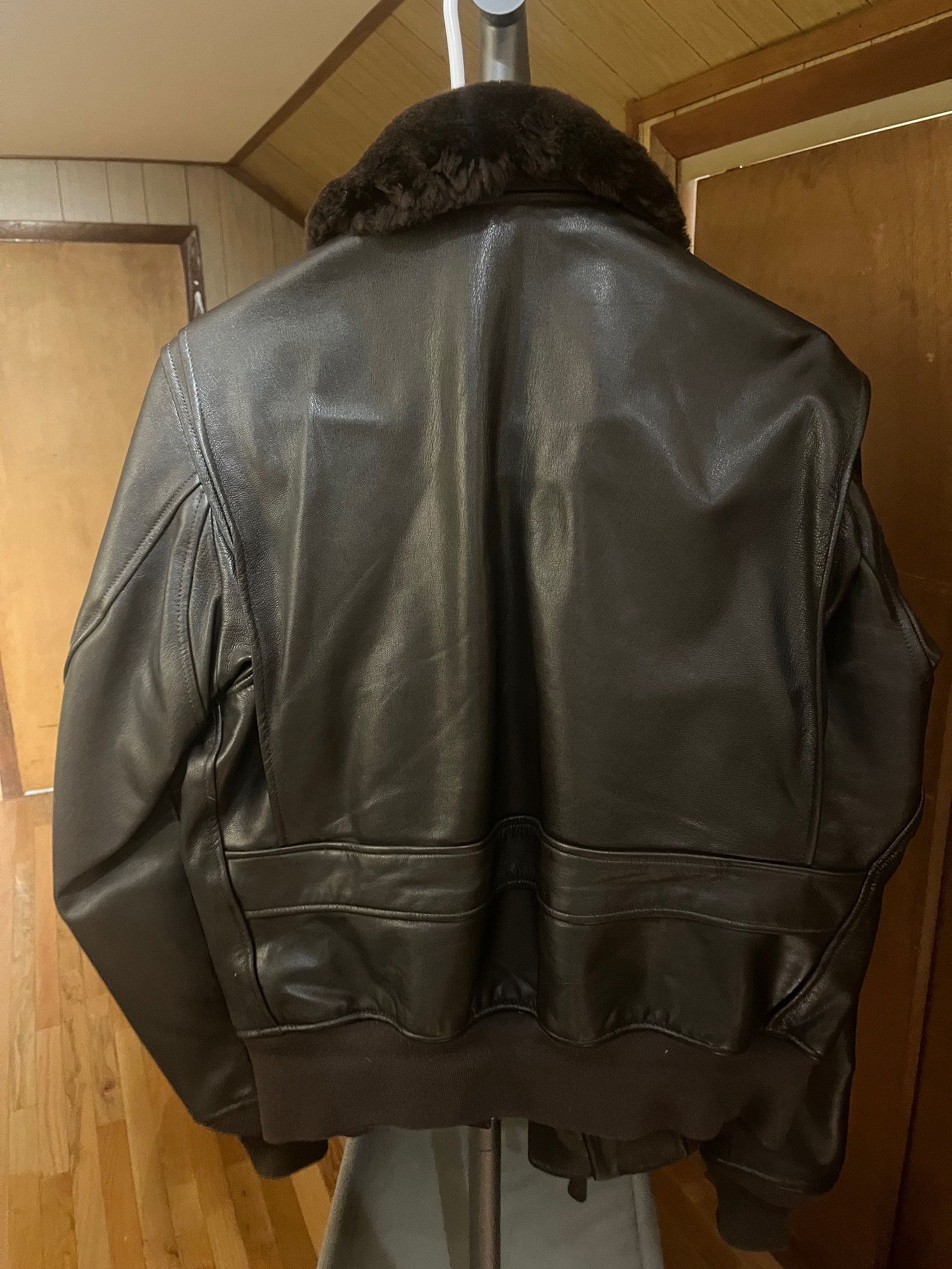 Cockpit USA [Gently Used] U.S. Navy Issue Mil Spec G-1 Jacket Z2108 Size US XL / EU 56 / 4 - 3 Thumbnail