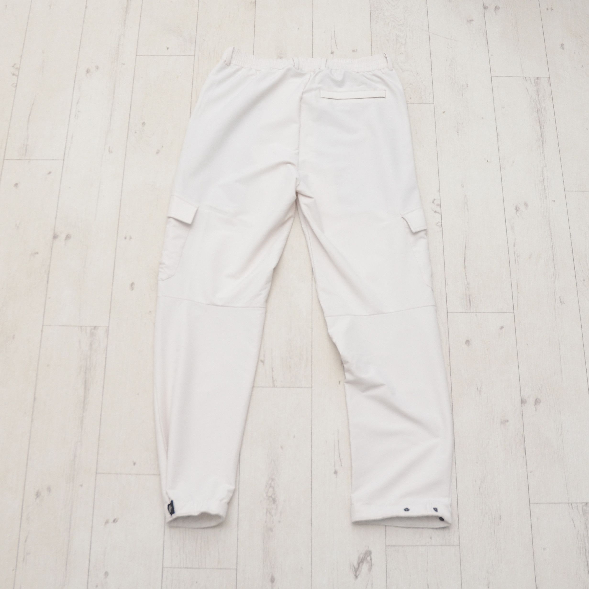 J.Lindeberg J. Lindeberg ADRIANO Golf Pants Blue L Stretch Performance Size US 34 / EU 50 - 3 Thumbnail