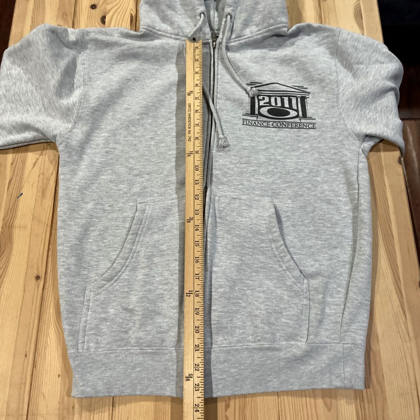 Oakley VINTAGE Oakley Hoodie Zip Up Staff Exclusive Conference Small Men Gray S" Size US S / EU 44-46 / 1 - 6 Thumbnail