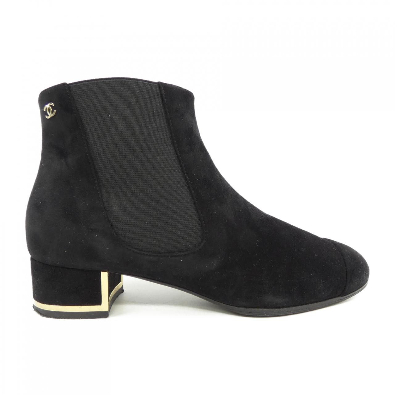 Chanel Chanel Chanel G31658X47806 Kid Suede Short Boots Suede Shoes G31658X47806 DUTY FREE for USA Size ONE SIZE - 1 Thumbnail
