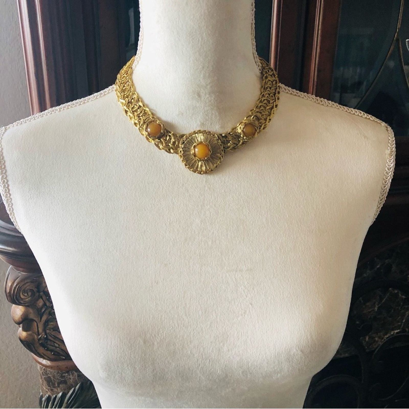 Vintage Vintage hand crafted braided gold wire jewelry set Size ONE SIZE - 7 Thumbnail