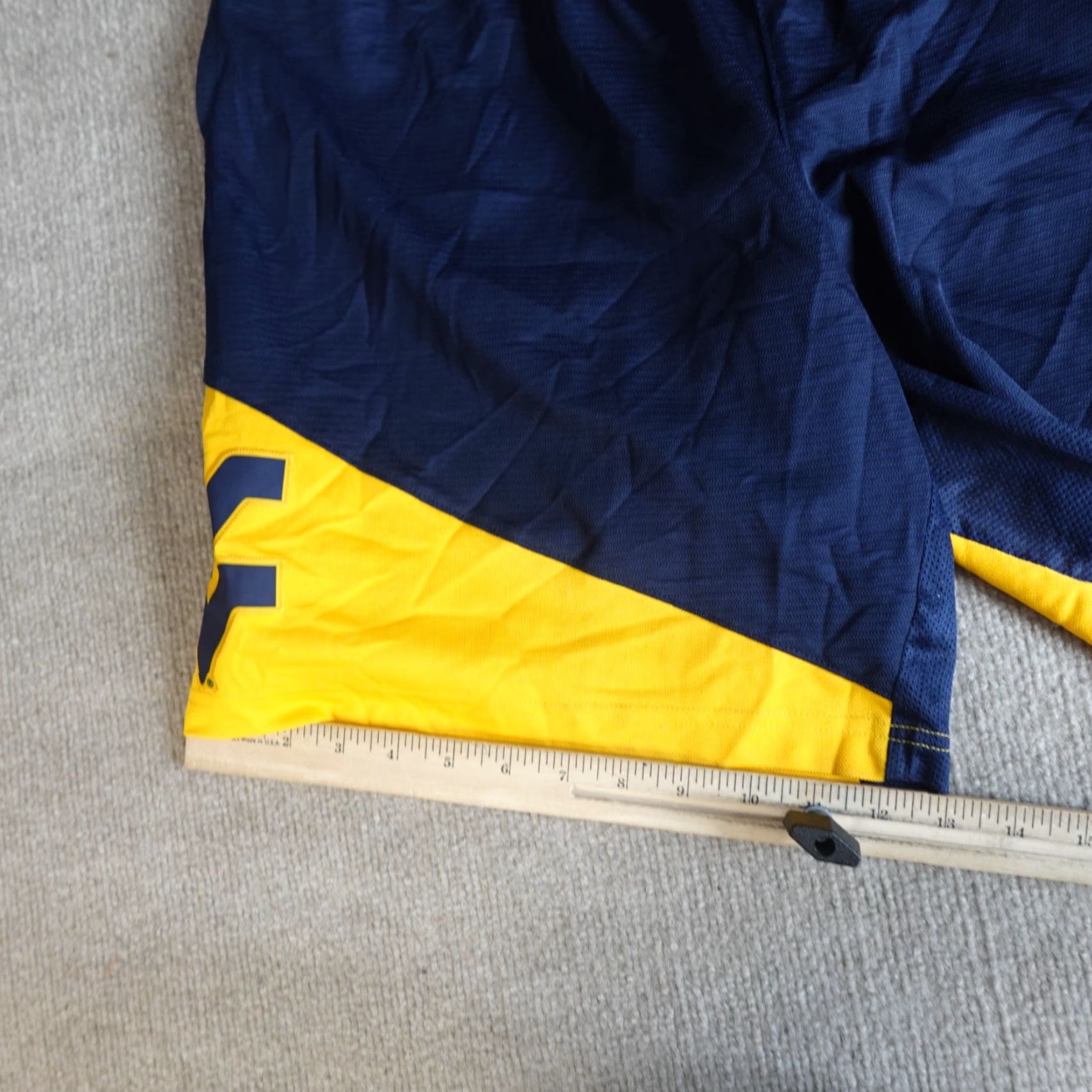 Nike Nike Basketball Shorts Large Blue West Virginia Elite Men L Blue Athletic 9in Inseam Shorts Size US 33 - 4 Thumbnail