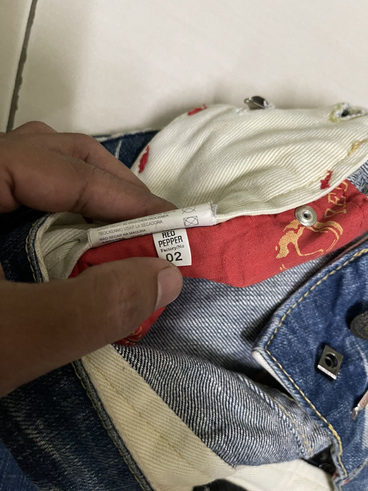 Japanese Brand Red Pepper x Red Label Size 40" / US 18 - 15 Thumbnail