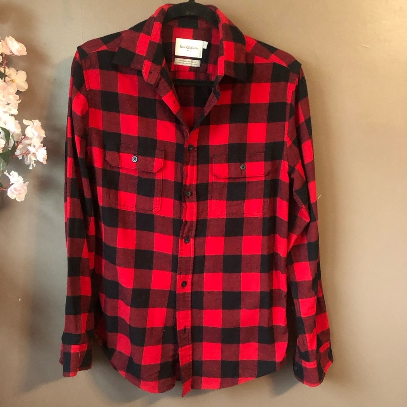 NBDN Nobrandedon Checkered button down top shirt black and red. Size US S / EU 44-46 / 1 - 2 Thumbnail