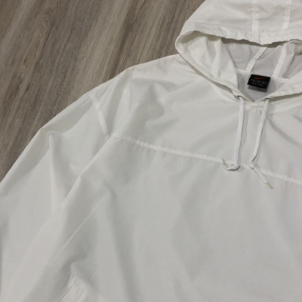 Nike Vintage Nike Pullover White Plain Windbreaker Nylon Jacket Size US XL / EU 56 / 4 - 4 Thumbnail
