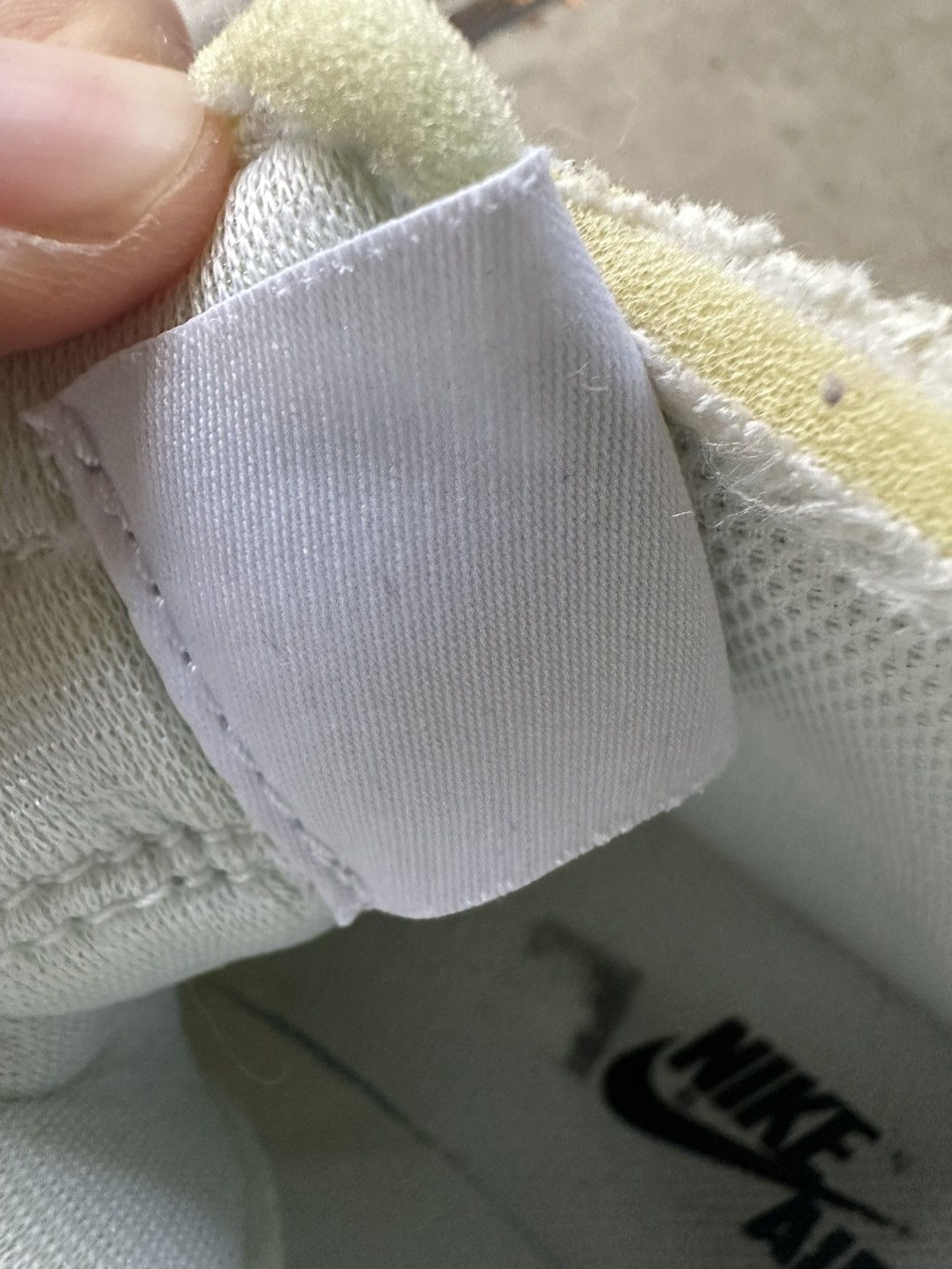 Jordan Brand × Off-White Nike Air Jordan 1 High OG Off-White White size 7 Size US 7 / EU 40 - 8 Thumbnail