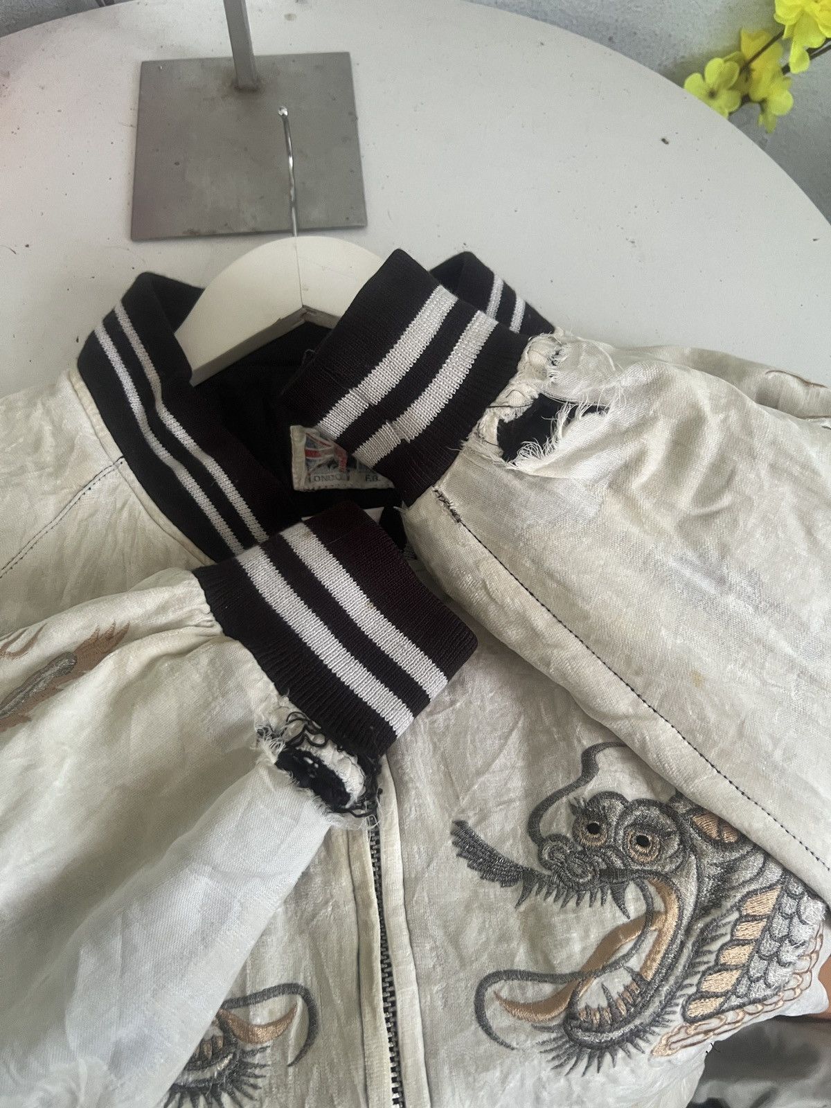 Vintage Vintage Sukajan Distress Size US M / EU 48-50 / 2 - 7 Thumbnail