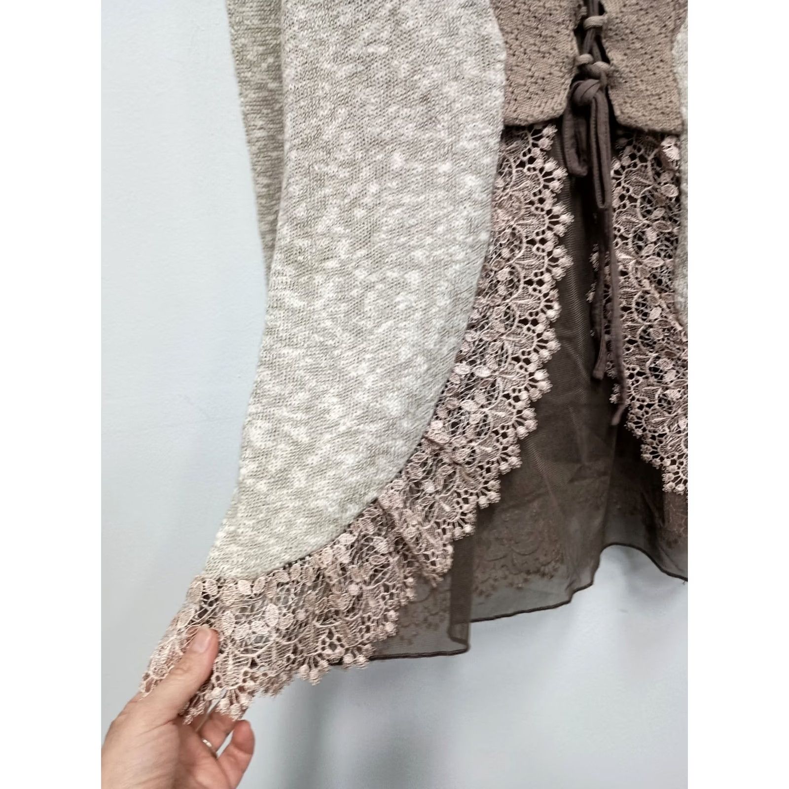 Vintage VINTAGE Fair Lady Top Womens 8 Beige VTG 90s Fairy Grunge Tunic Size Lace Long Sleeve Size M / US 6-8 / IT 42-44 - 3 Thumbnail
