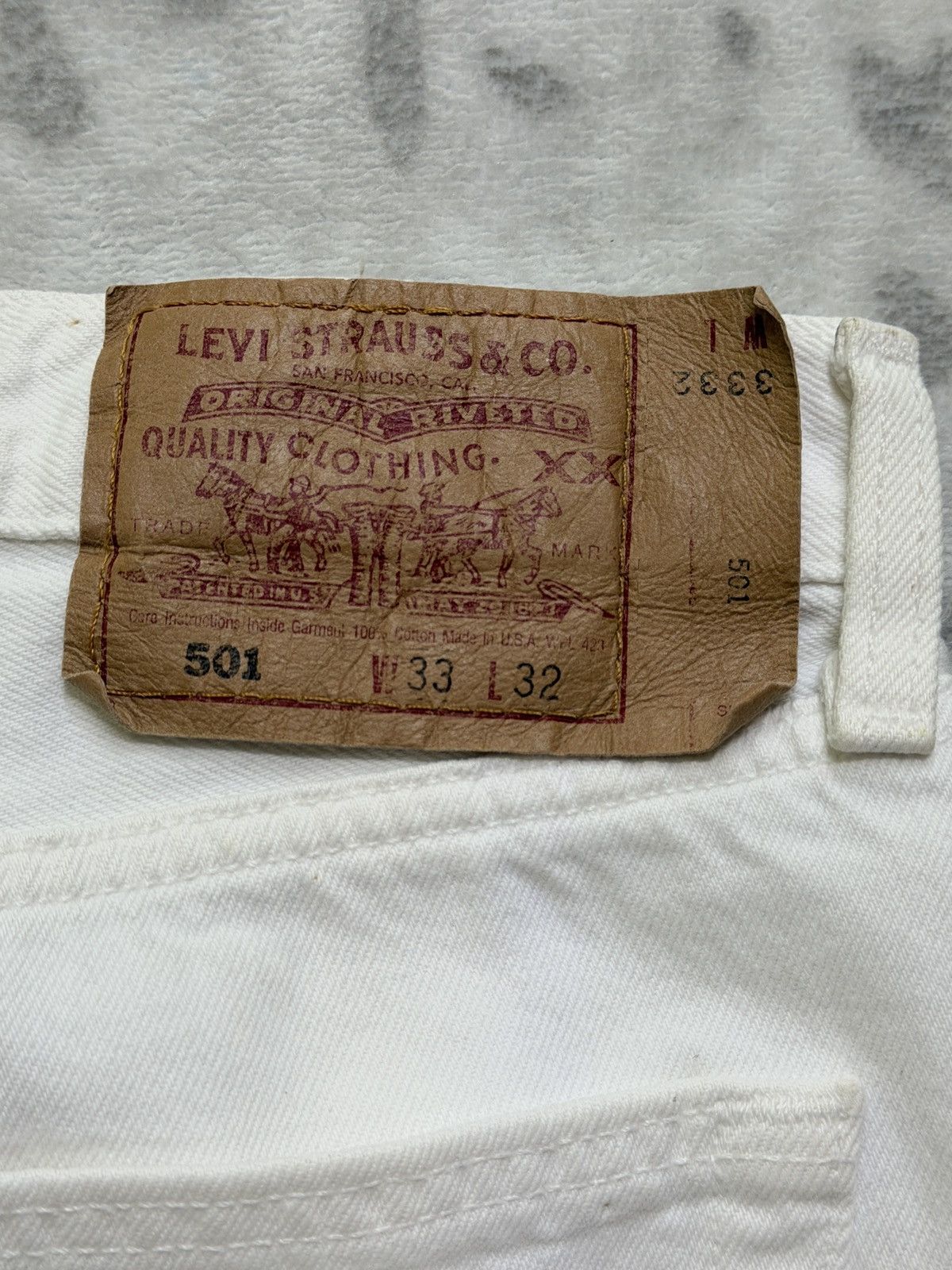 Levi's Levi’s 501 Original White Straight Leg Button Fly Denim Size US 31 - 15 Thumbnail