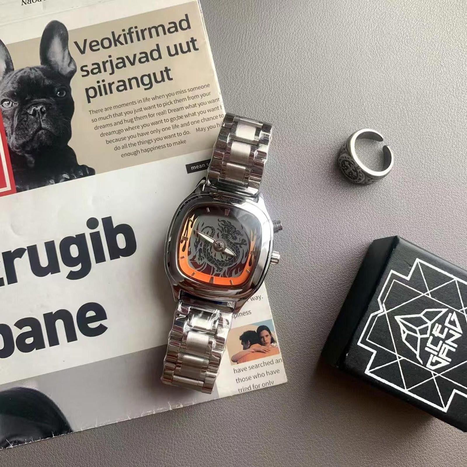 Vintage Y2K Dragon Watch – Digital Display, Retro Unisex Fit Size ONE SIZE - 2 Thumbnail