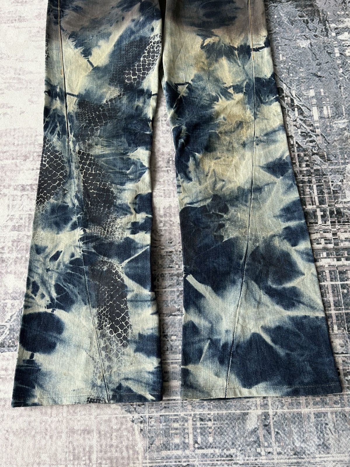 Tornado Mart Tornado Mart Flared Washed Snake Denim Size US 34 / EU 50 - 7 Thumbnail
