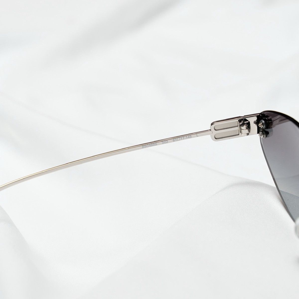 Balenciaga BALENCIAGA BB0486S 002 SUNGLASSES Size ONE SIZE - 5 Thumbnail