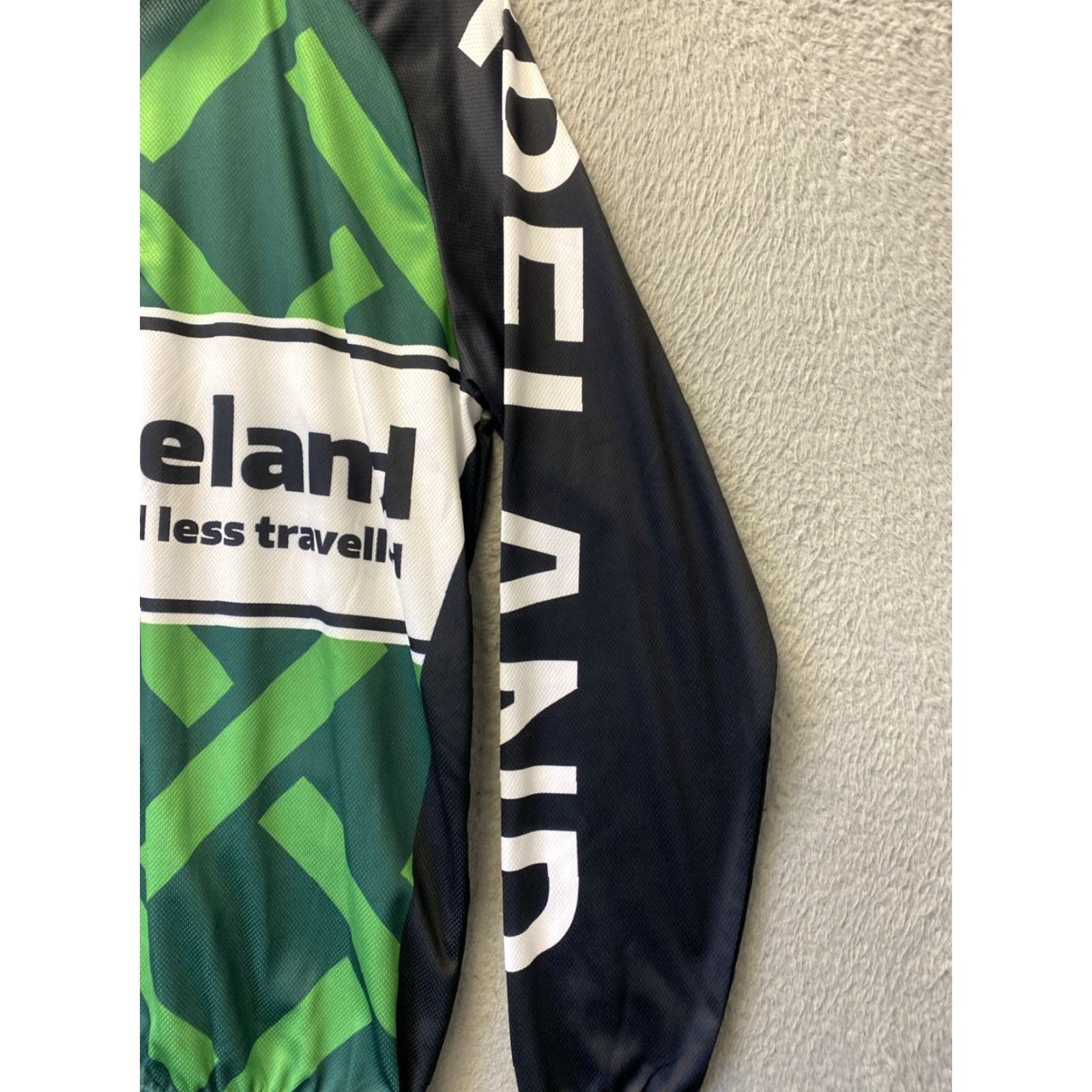Vintage Dolmen Cycling XL Jersey Men Black Green Graphic Pullover Top /154-33 Size US XL / EU 56 / 4 - 3 Thumbnail