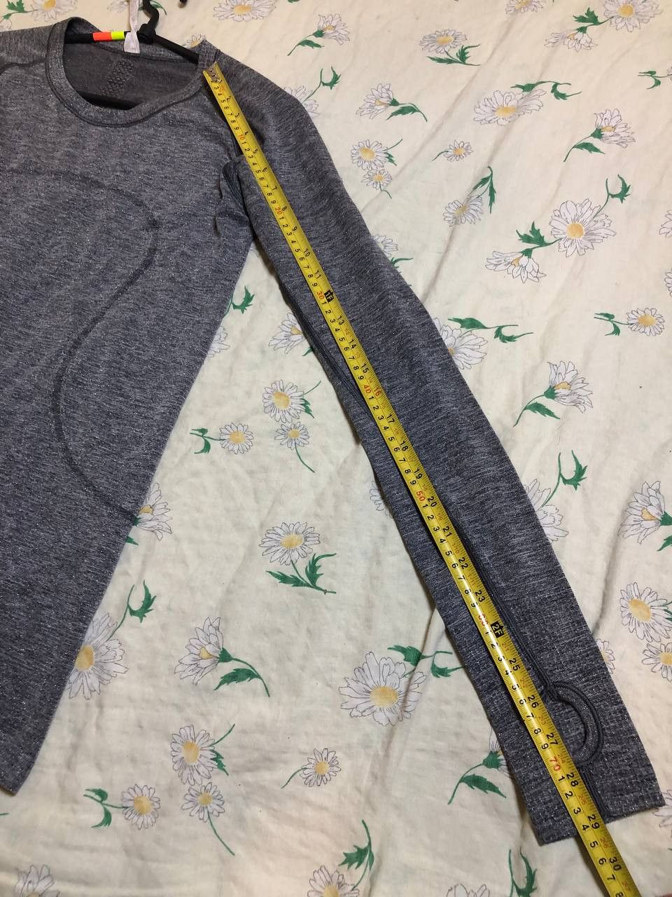 Lululemon Lululemon Women Swiftly Tech Long Sleeve Crew Sparkle Size M / US 6-8 / IT 42-44 - 5 Thumbnail