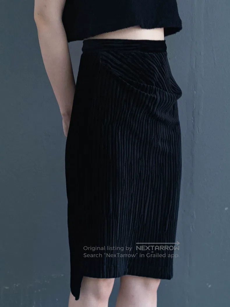 Comme des Garcons Comme Des Garcons size M Black striped velvet skirt Size 23" - 5 Thumbnail