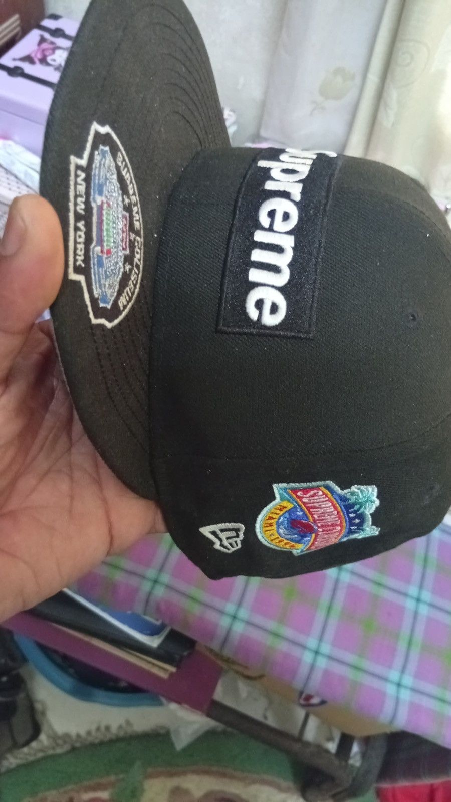 New Era × Supreme Supreme New Era World Famous Coliseum New York Cap Size ONE SIZE - 5 Thumbnail