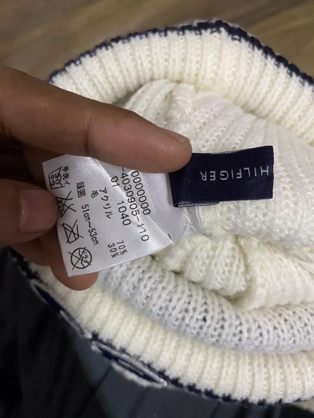 Tommy Hilfiger × Vintage Tommy Hilfiger Bobble Beanie Hat Size ONE SIZE - 7 Thumbnail