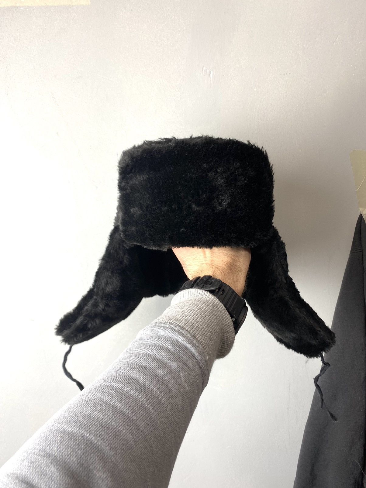 Vintage Vintage Soviet Era Black Fur Ushanka Trapper Hat Winter Size ONE SIZE - 9 Thumbnail