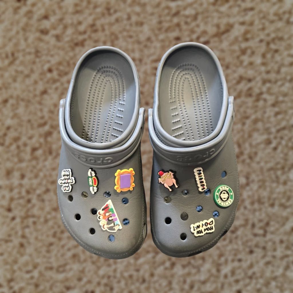 Crocs Crocs Men Casual Clog Size 8 Gray Comfort Slip On Unisex Croslite Heel Strap Jibbit Pattern Solid Shoes Size US 8 / EU 41 - 1 Thumbnail