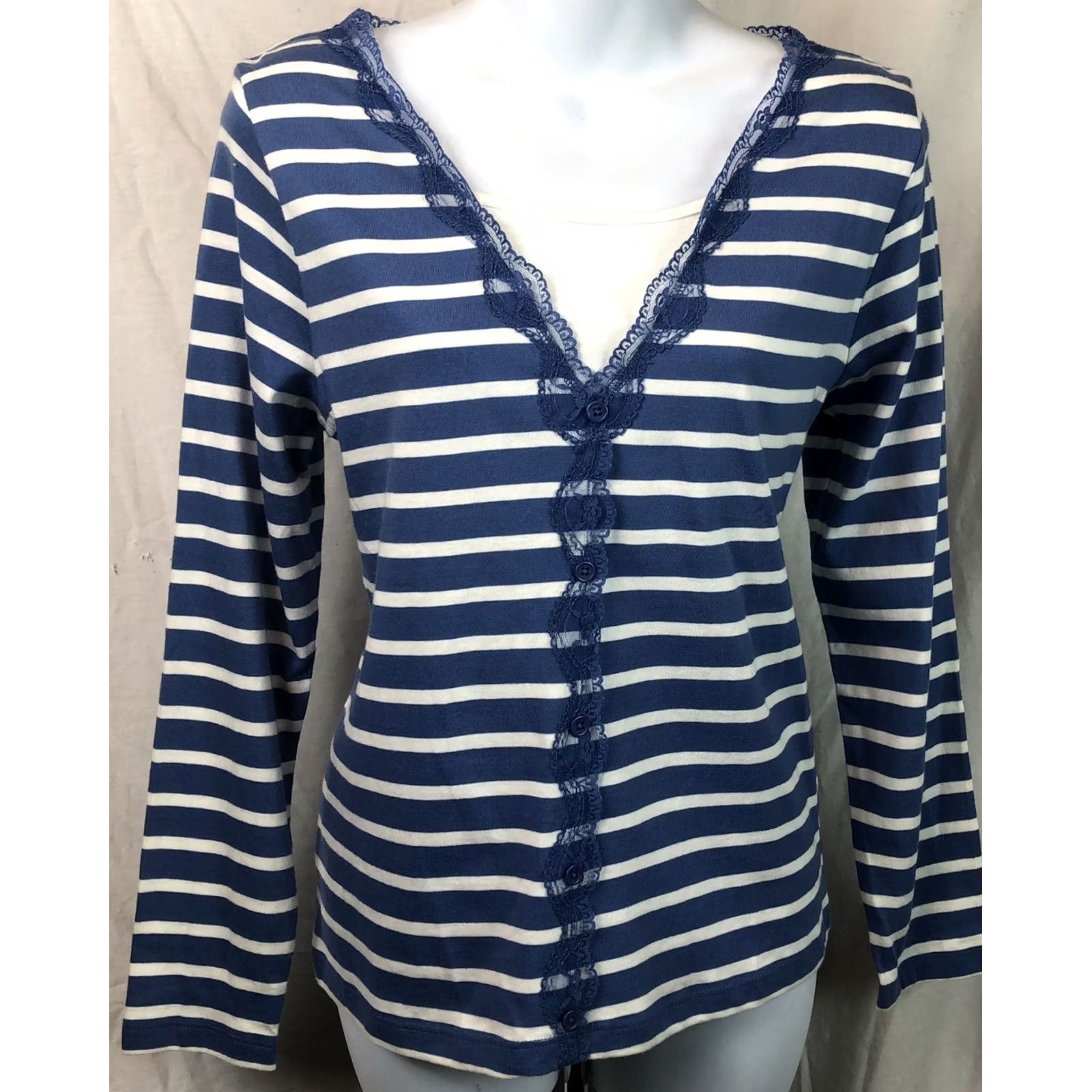 Vintage Laura Scott Lace Jersey Top S Blue/Wht Insert Combo V-Neck preppy coastal dainty Size S / US 4 / IT 40 - 5 Thumbnail