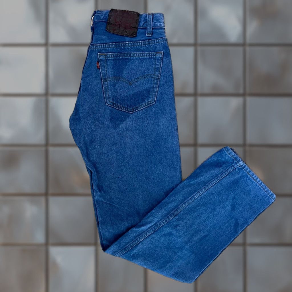 Levi's VINTAGE Levi's 501 Jeans 29 Blue 80s Denim Distressed Workwear USA Made in USA Button Jeans Mens 80s Western Distressed Leather? Size US 29 - 1 Thumbnail