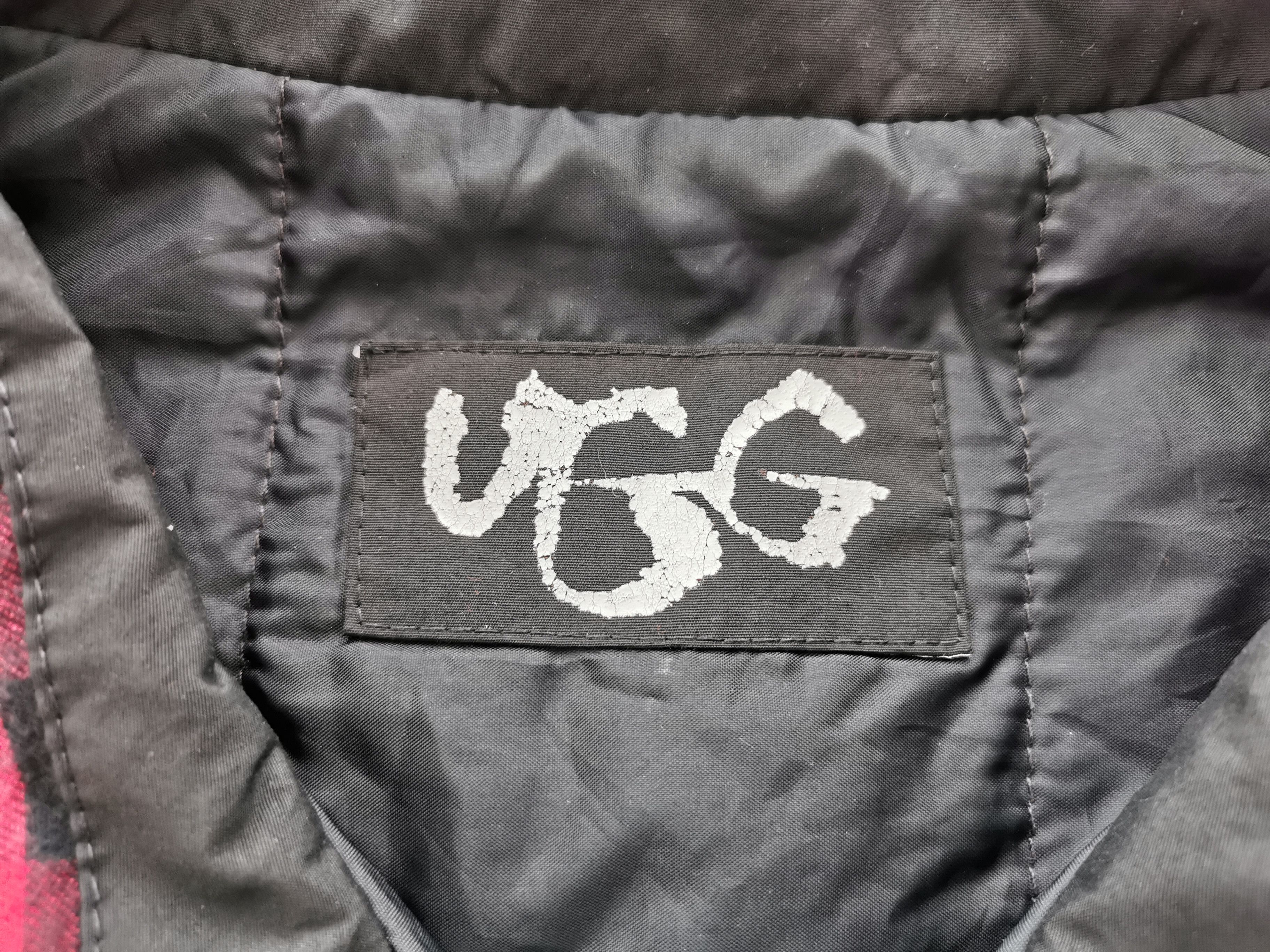 Ugg Vintage UGG Windbreaker Nylon Jacket Made In USA Size L Size US L / EU 52-54 / 3 - 6 Thumbnail